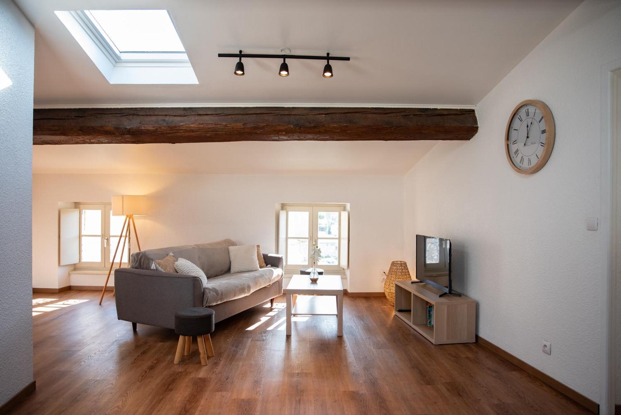 קרקסון Appartement Chaleureux Au Pied De La Cite Avec Parking מראה חיצוני תמונה